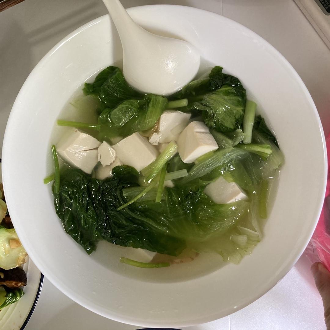生菜豆腐汤