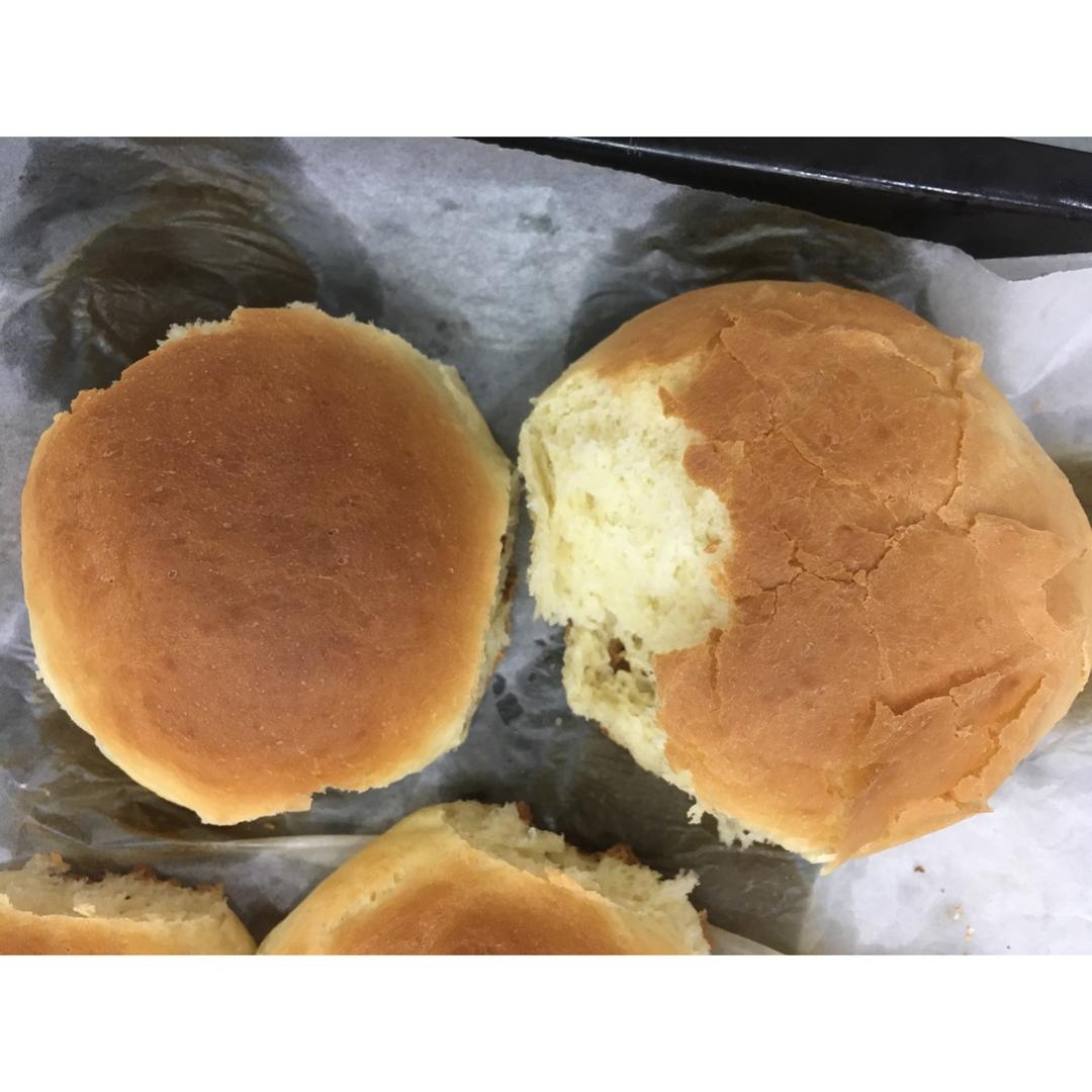 基础面包制作 Basic Bread (Loaf&Roll)