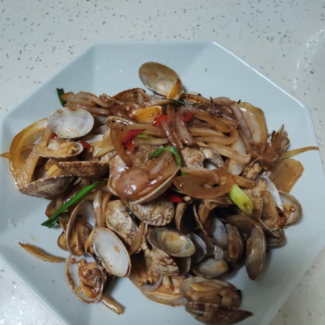 爆炒花甲（保留鲜味，不焯水的做法）