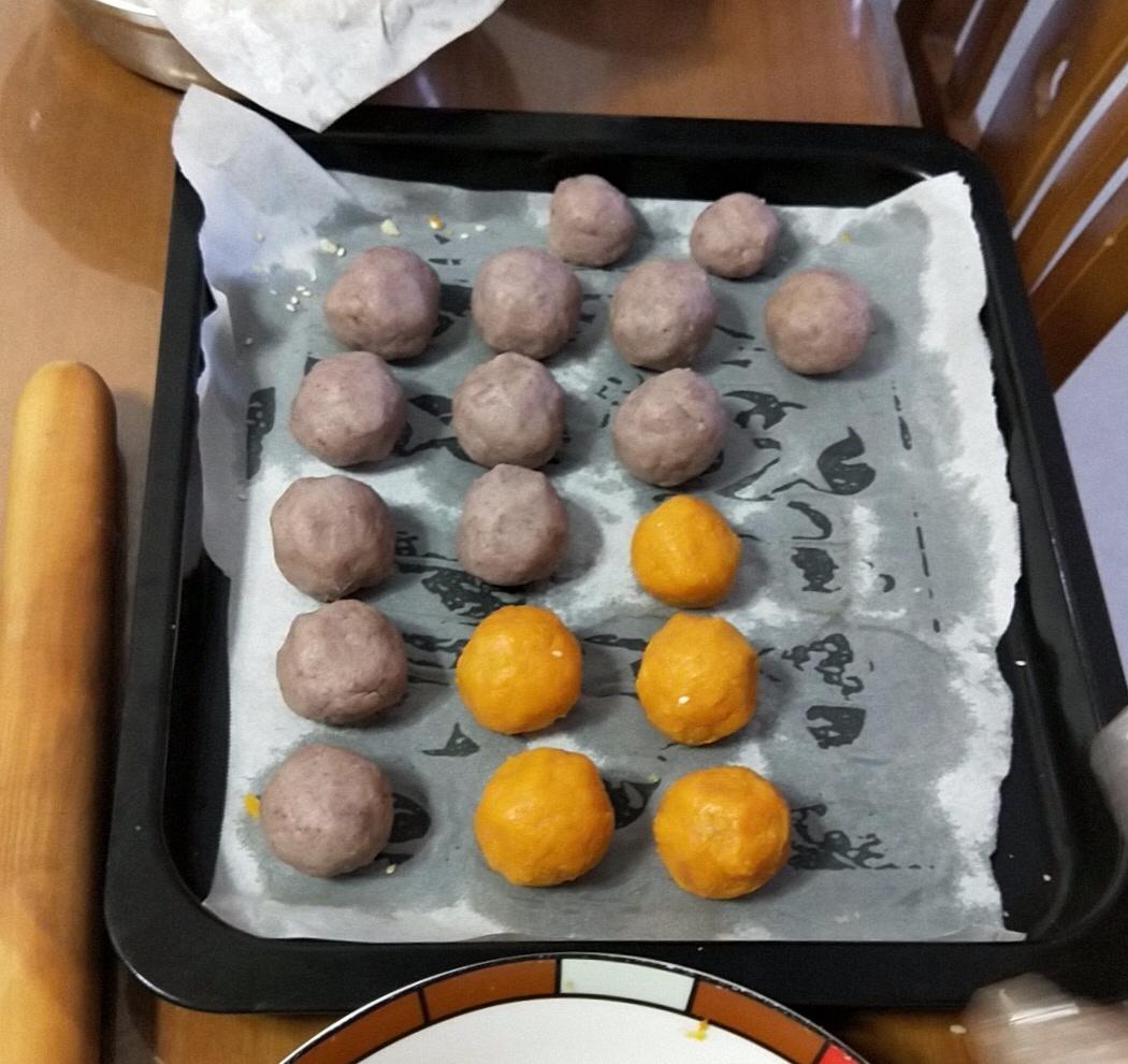 你们想学的蛋黄酥教程来了（图文+视频）