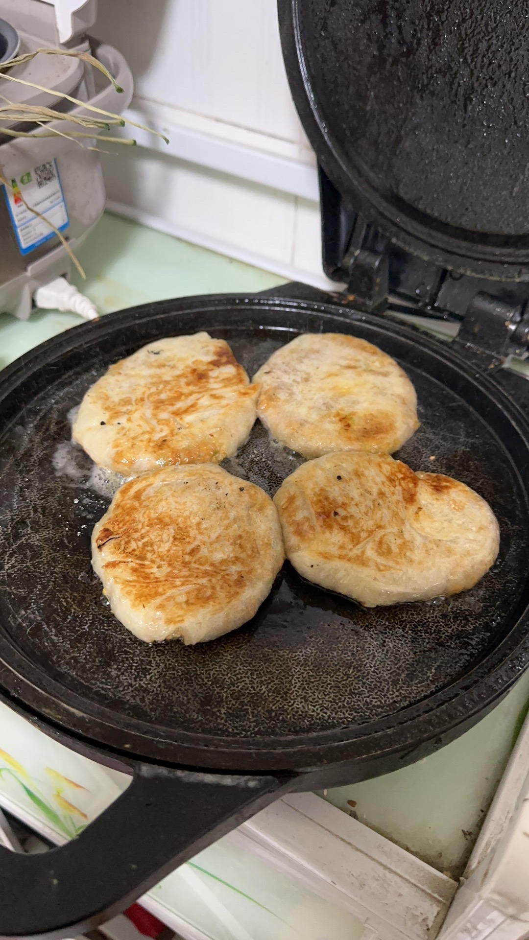 手抓饼版香酥牛肉饼