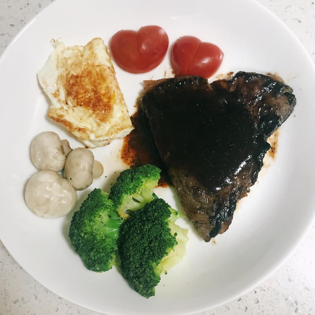 黑椒牛排