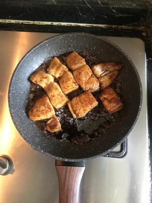 【减脂食谱】350kcal🔥低卡简单照烧巴沙鱼饭的做法 步骤8