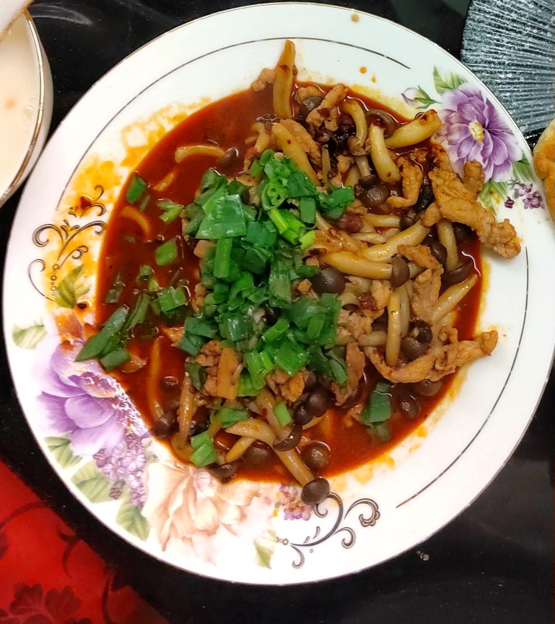 香菇炒肉