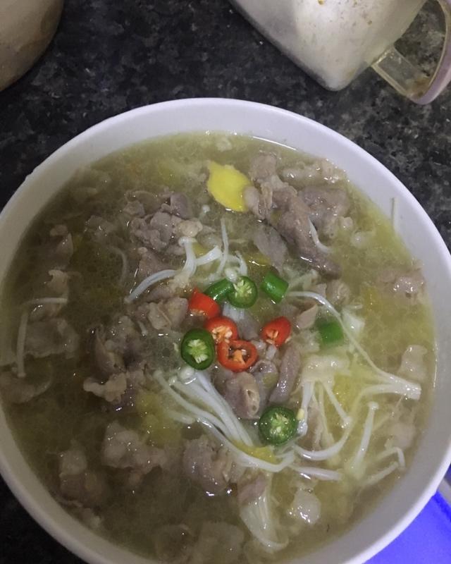 酸汤肥牛