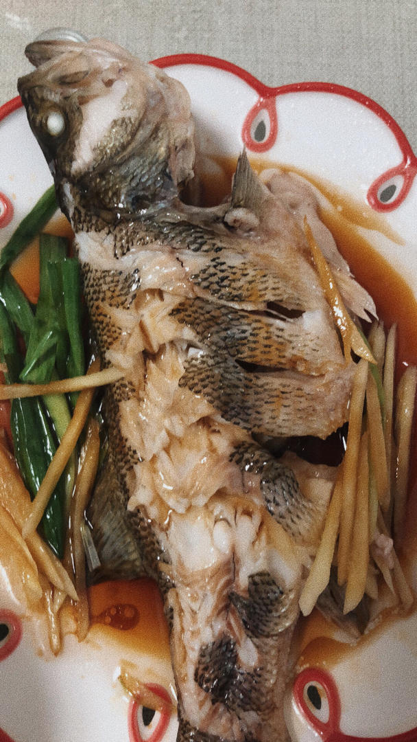 清蒸鲈鱼