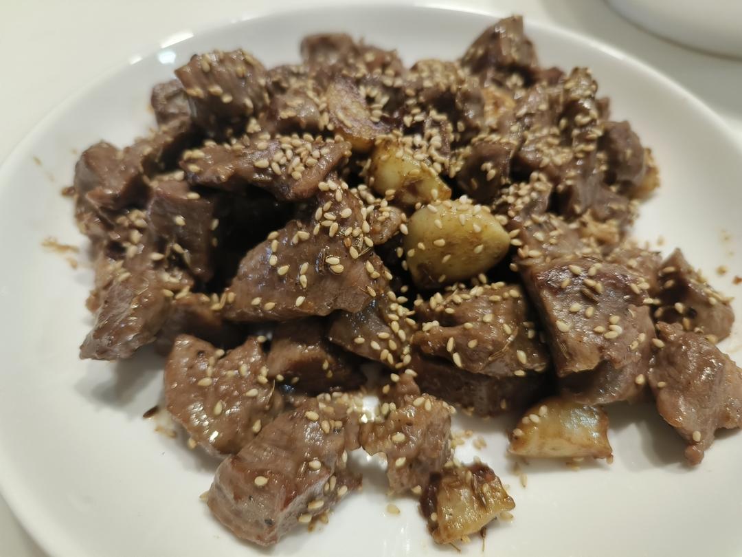 蒜香牛肉粒