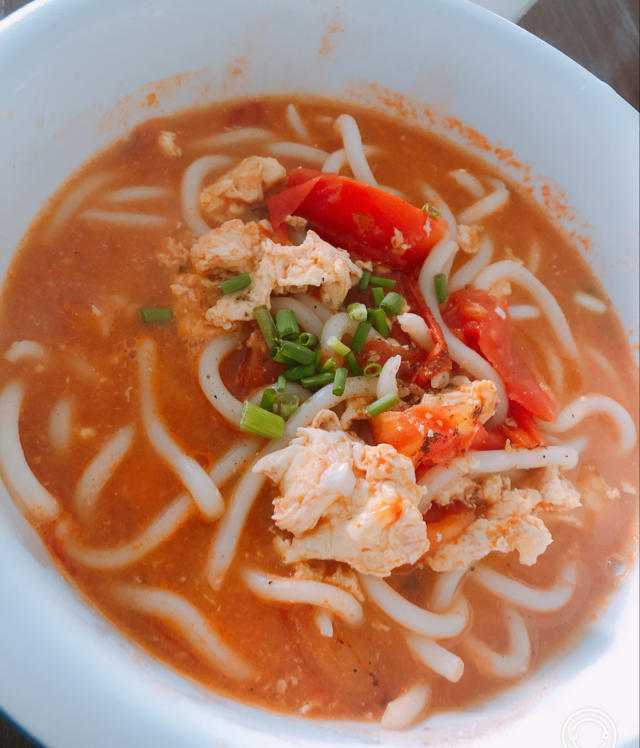 番茄鸡蛋乌冬面