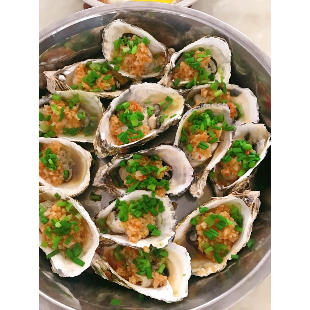 蒜蓉蒸生蚝