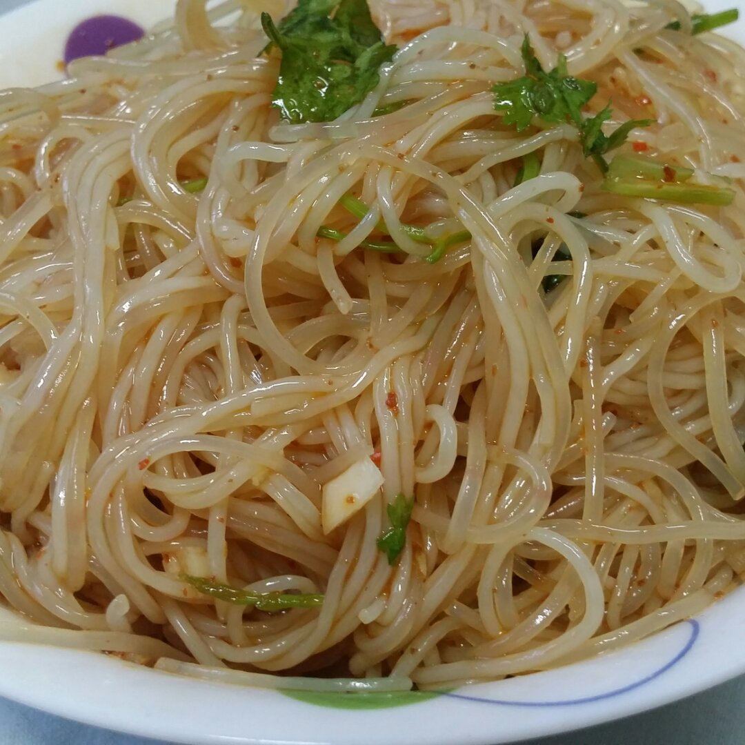 2016-07-29 18:23:44凉拌粉丝(夏天的最爱)龙口