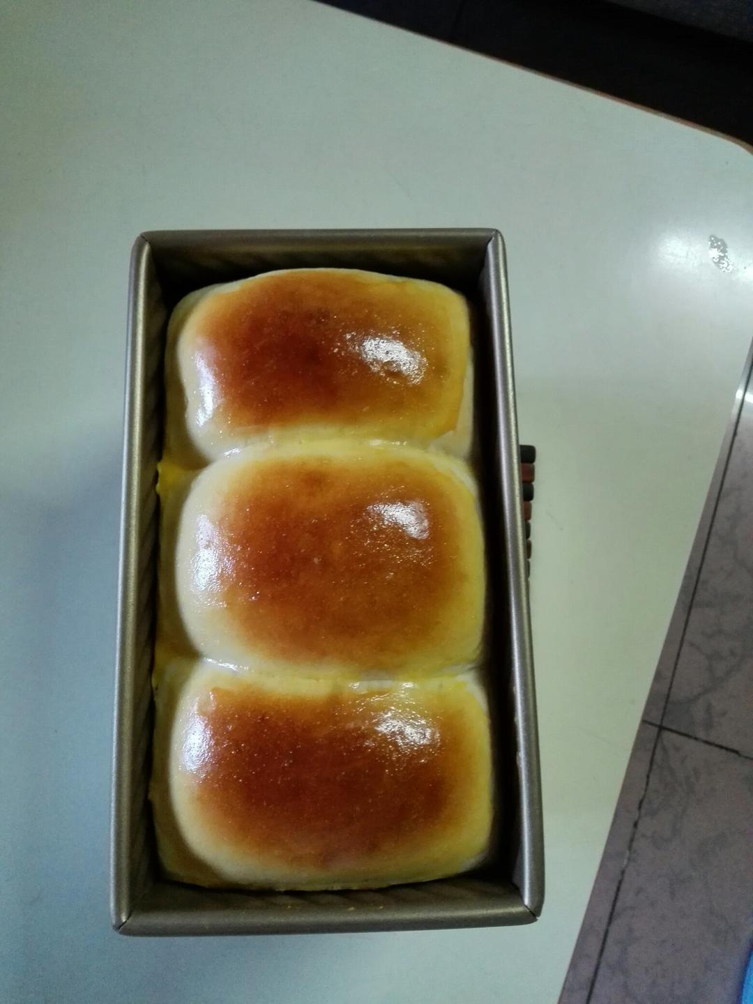 酸奶吐司面包