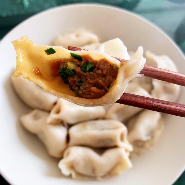 猪肉韭菜馅饺子