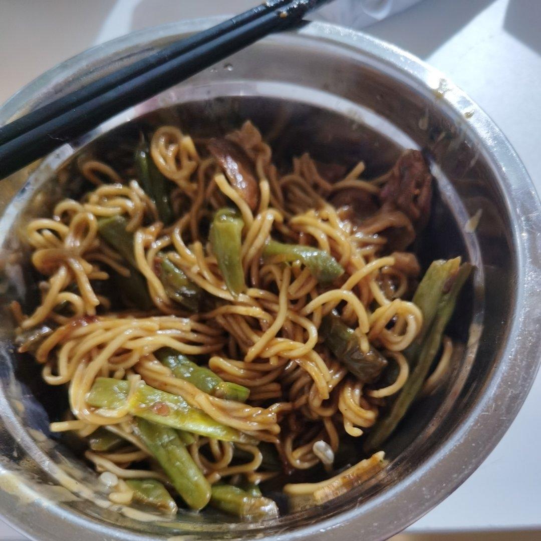 豆角焖面