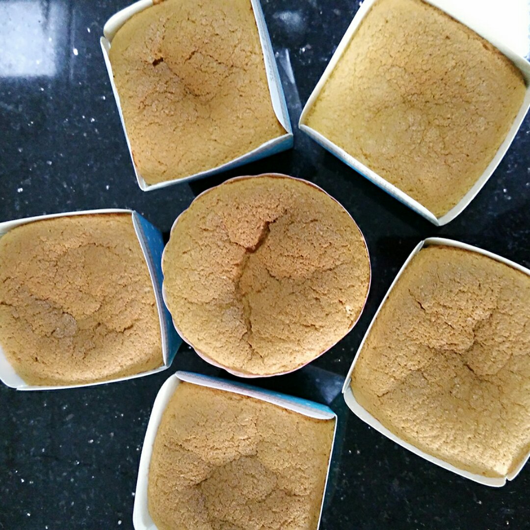 六寸戚风蛋糕