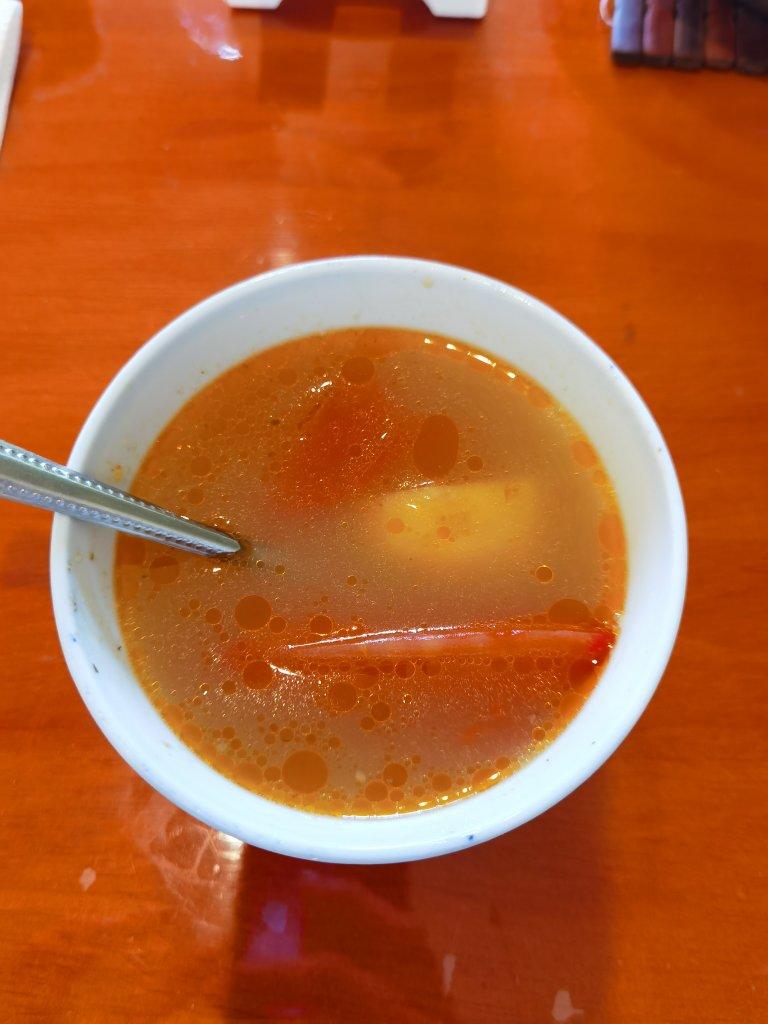 番茄薯仔牛骨汤🍅🥔🦴