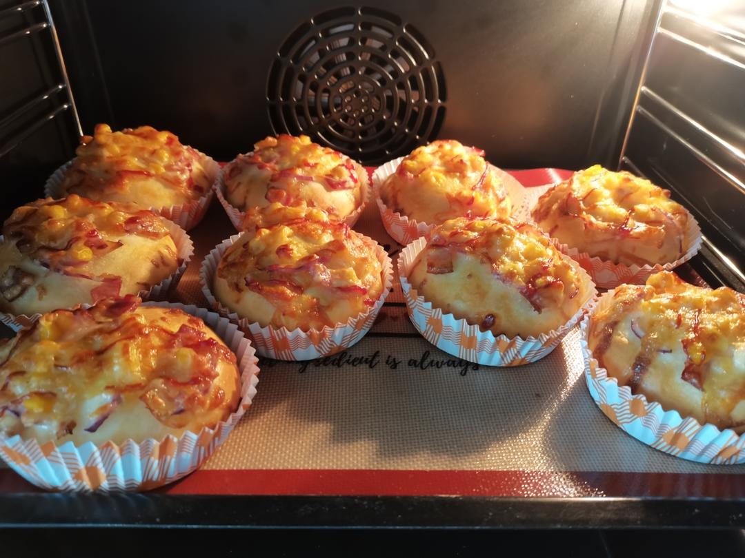 洋葱火腿片（培根）面包