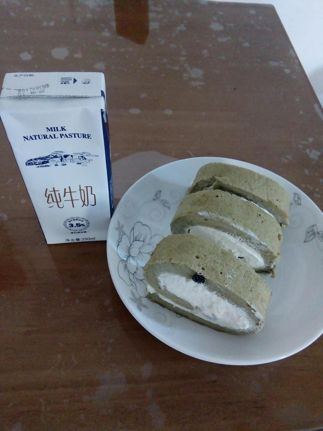 抹茶红豆蛋糕卷