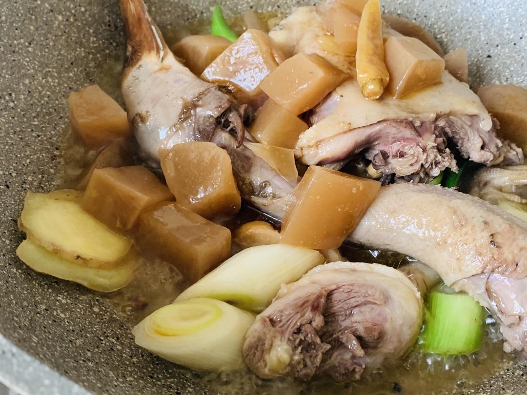 酸萝卜老鸭汤