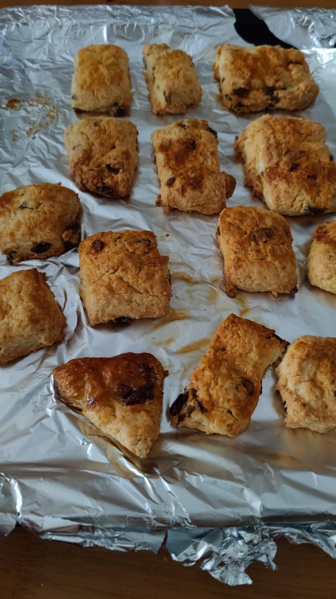 消耗淡奶油的司康