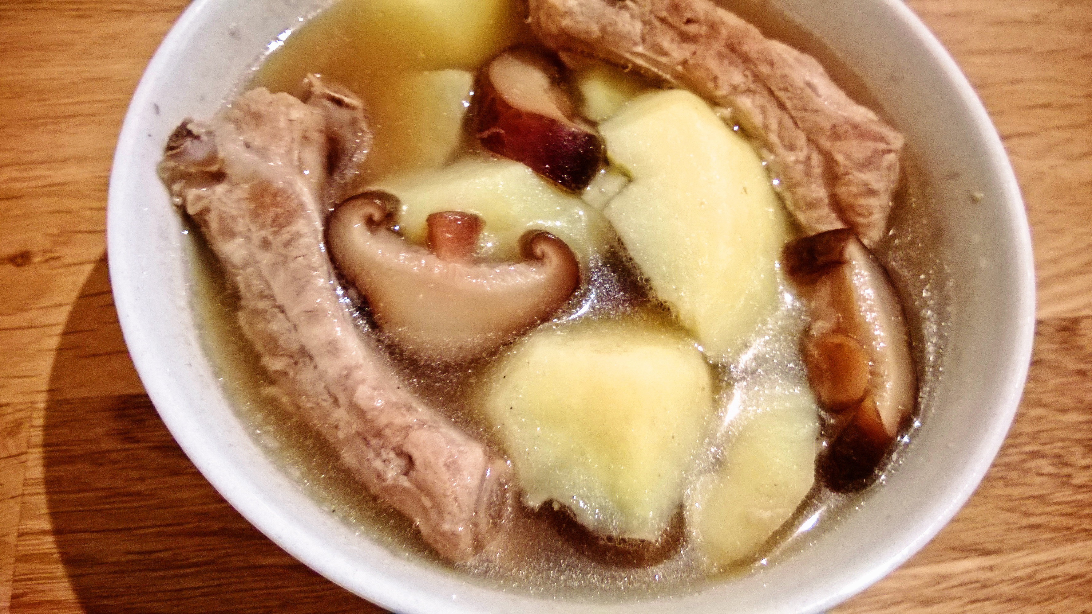 土豆排骨汤