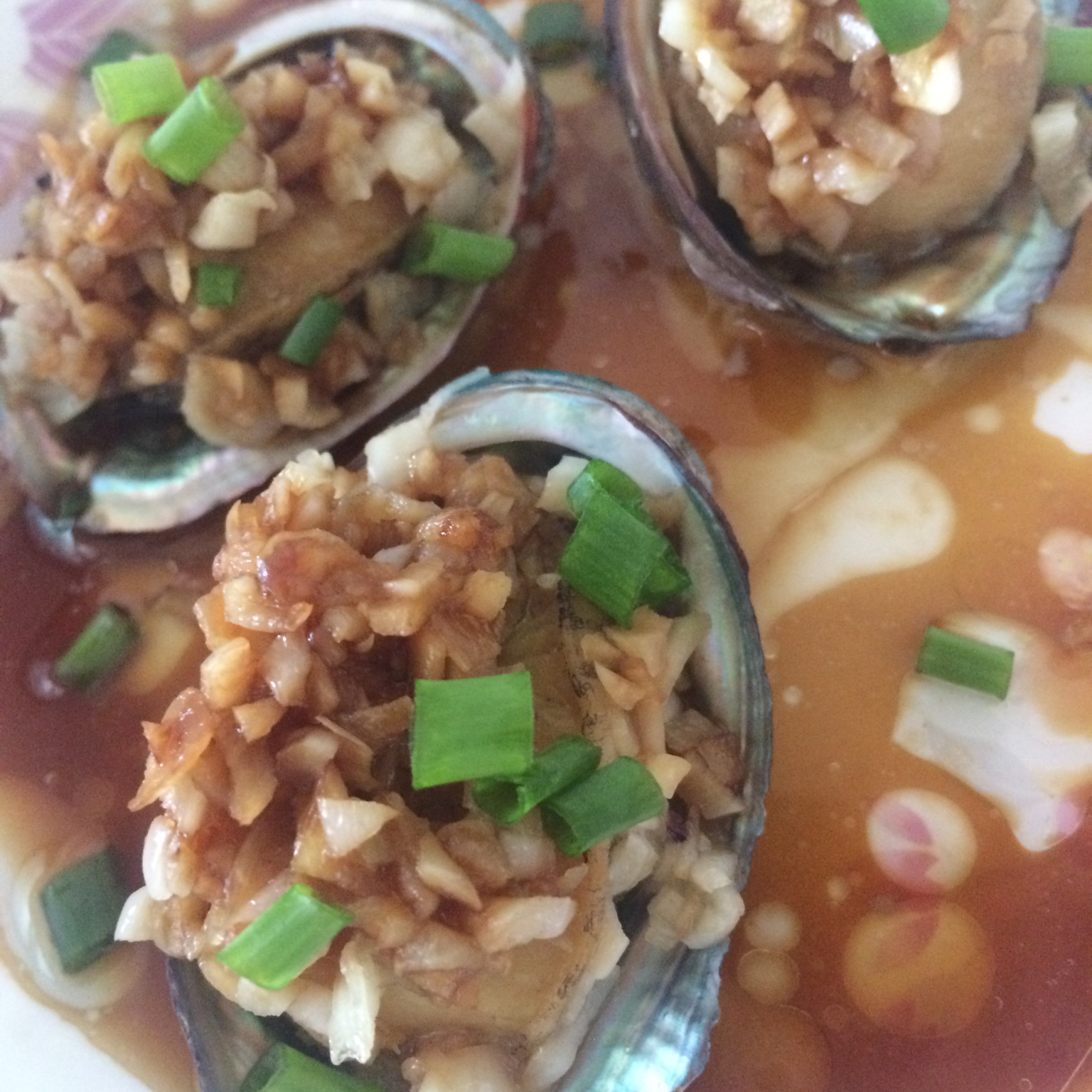 蒜蓉粉丝蒸鲍鱼