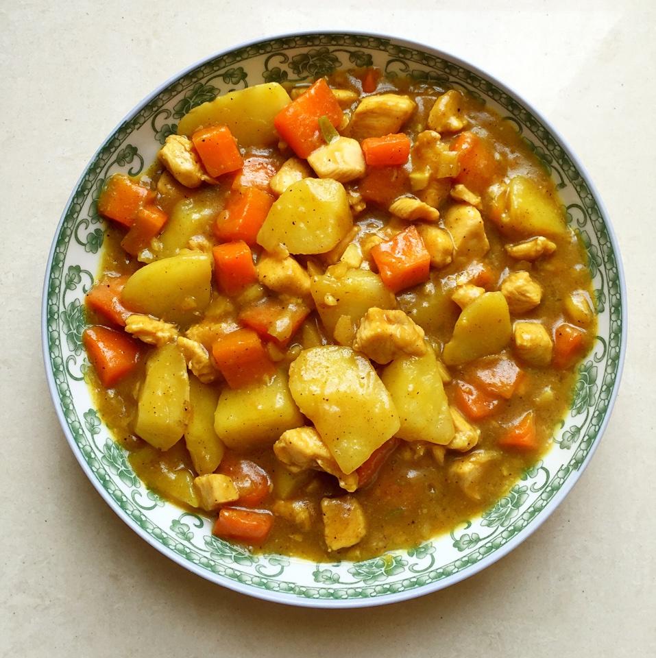 咖喱土豆鸡肉