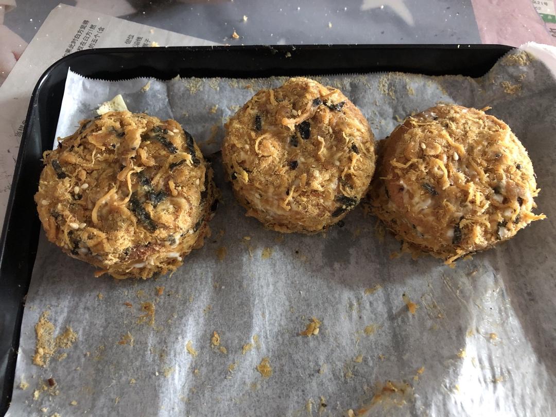 美味海苔肉松小贝