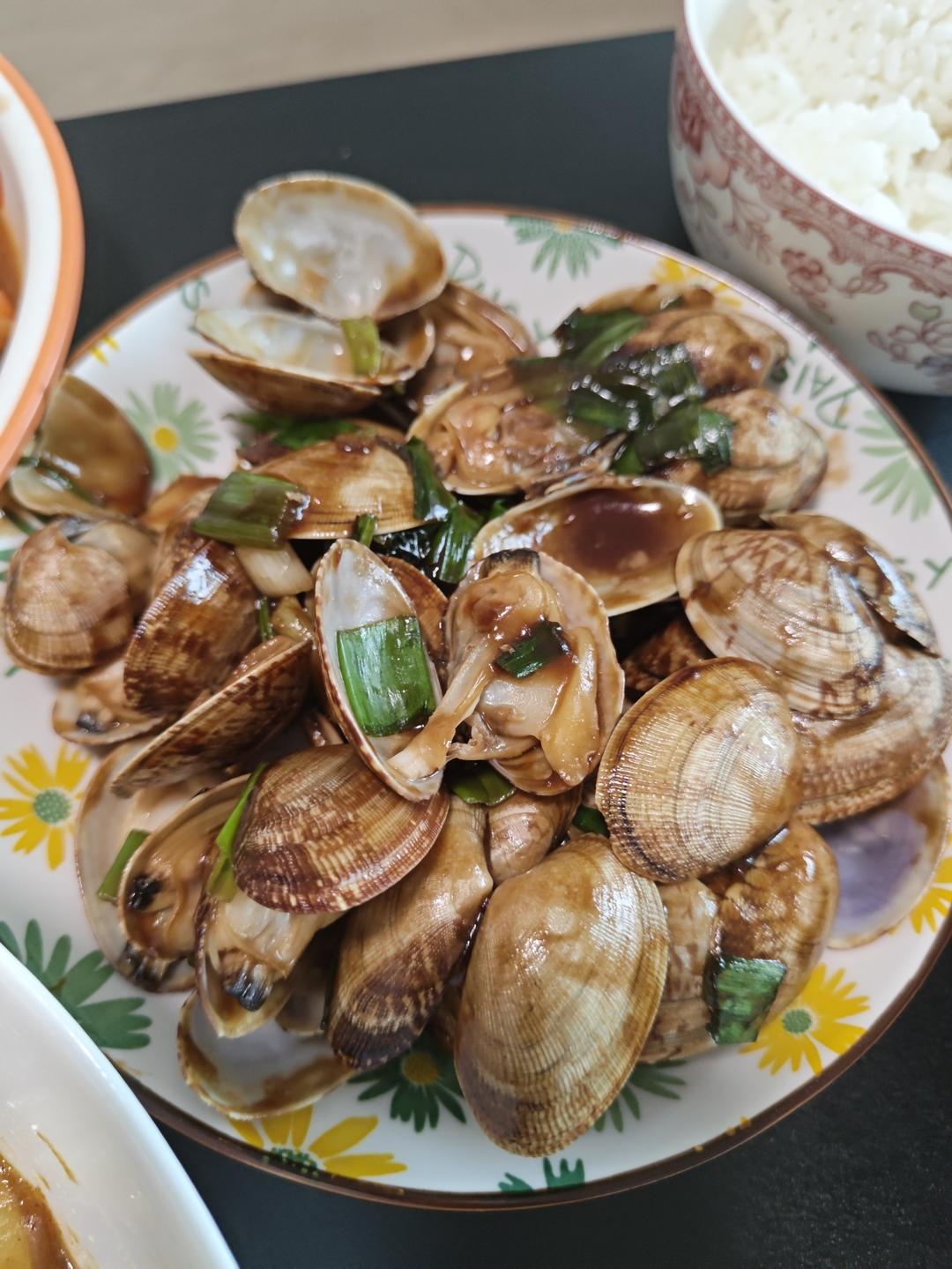 5分钟快手菜❗️秒杀路边摊爆炒花甲～好吃到爆