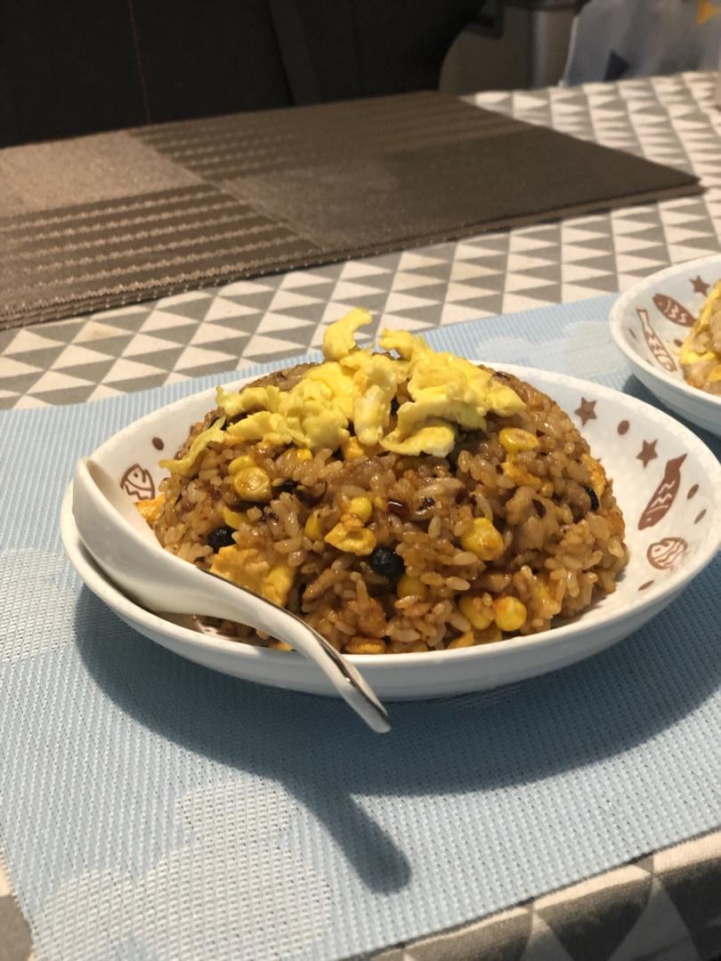 酱油炒饭