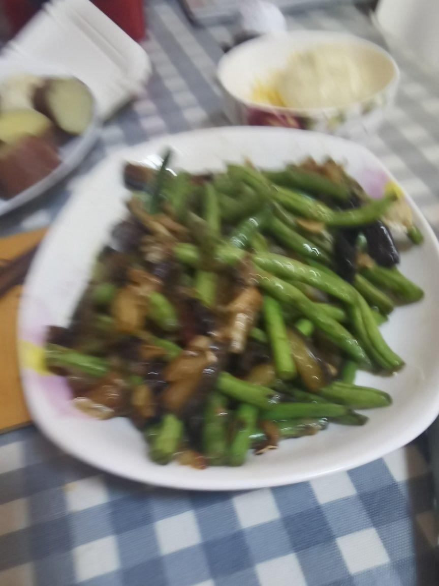 豆角烧茄子
