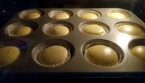 宝宝版蛋黄蛋糕的做法 步骤5
