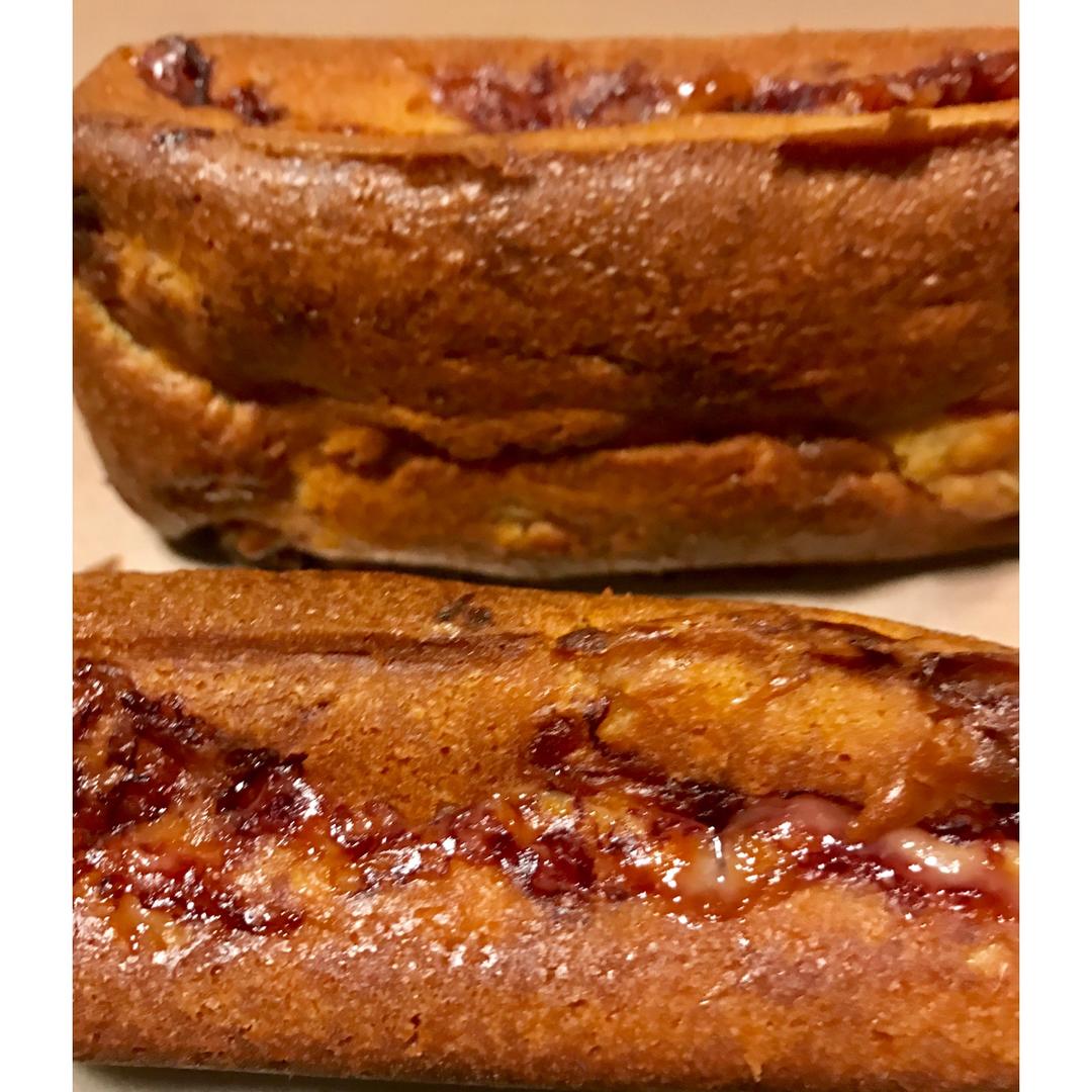 香蕉夹心核桃磅蛋糕