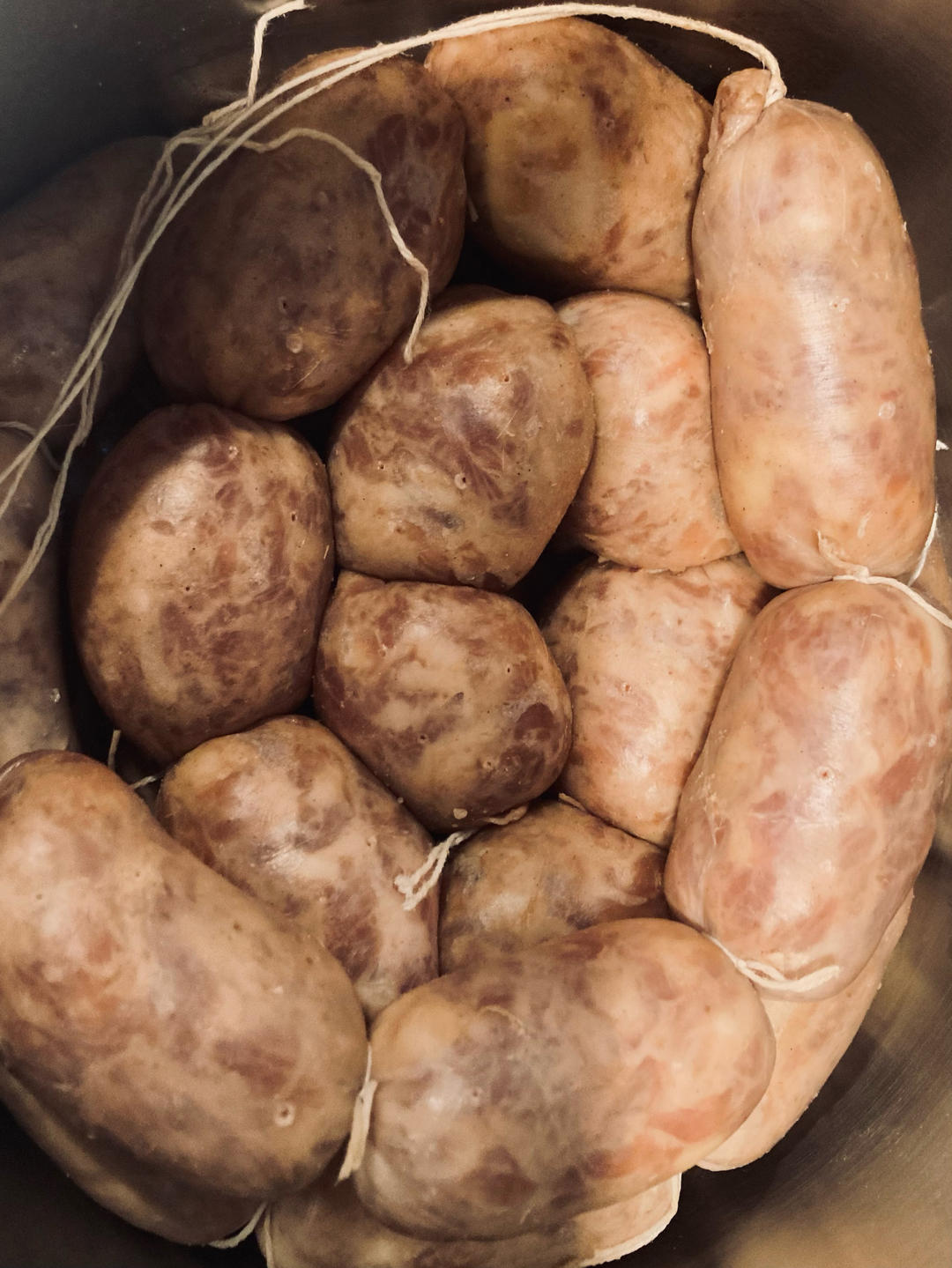 自制Q弹脆皮肠、烤肠、香肠《内附超详细步骤分解图片和手工灌肠等注意事项》