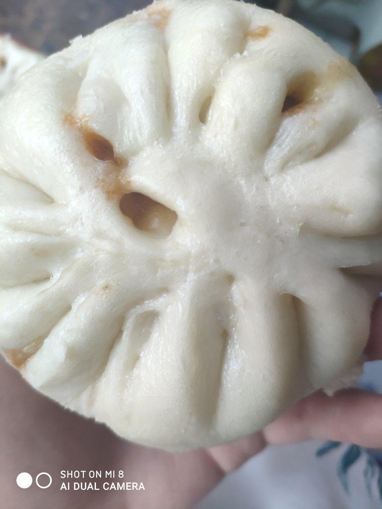 鲜嫩多汁❗️巨好吃的木耳香菇鸡腿酱肉包子