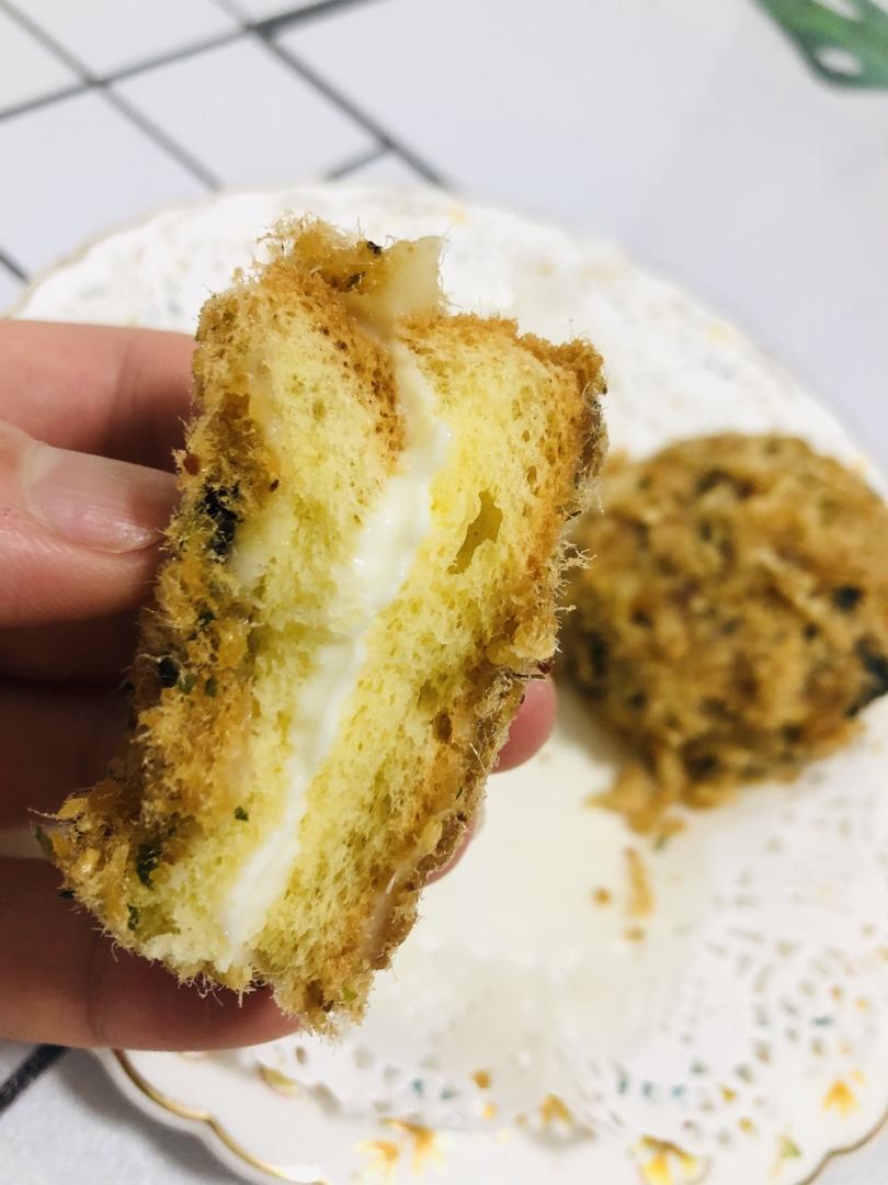 美味海苔肉松小贝