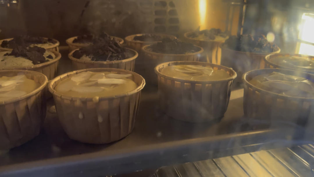 奥利奥戚风小蛋糕