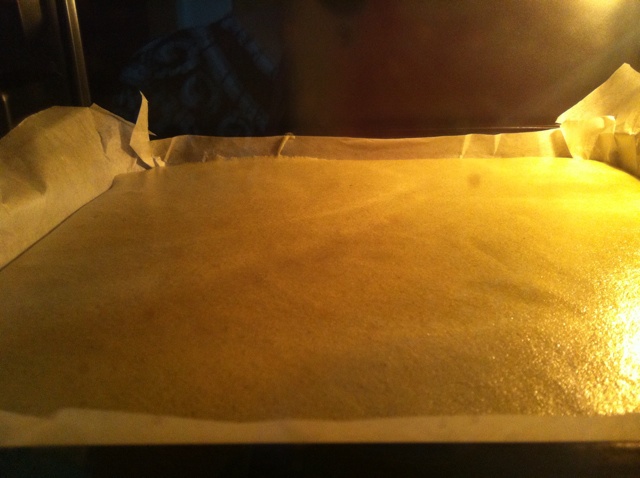 抹茶戚风蛋糕卷