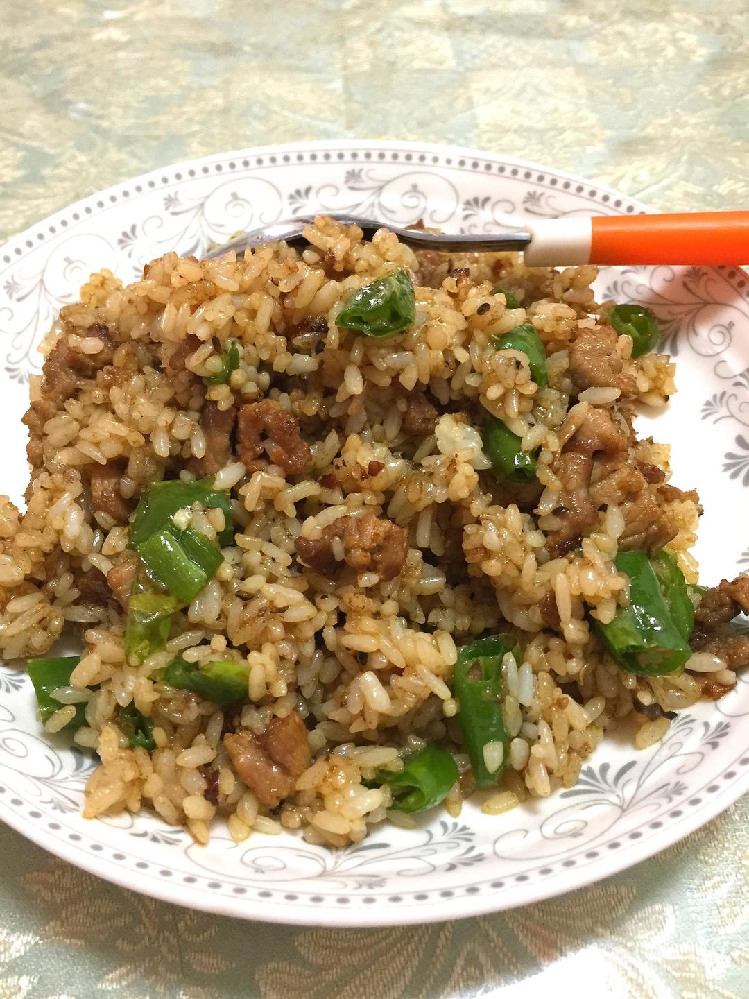 黑椒炒饭的做法