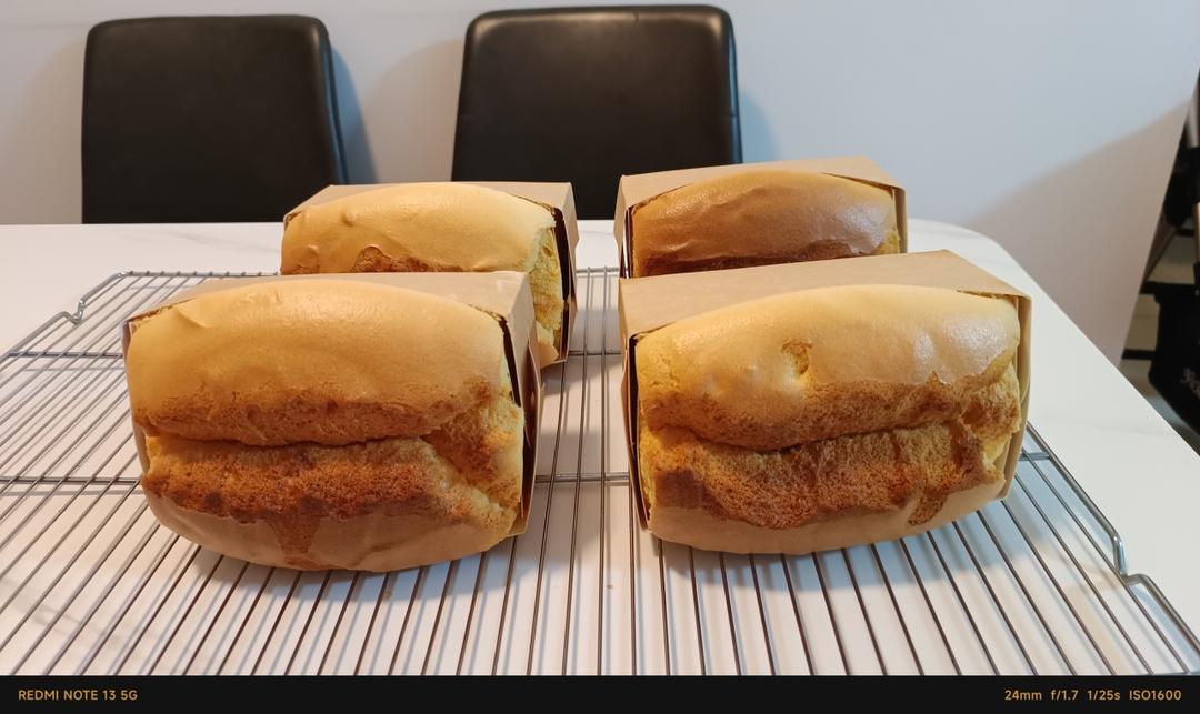 无泡打粉的金枕蛋糕—一次成功零失败