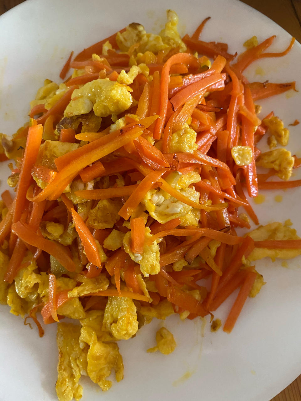 风中凌乱的狗尾巴草做的胡萝卜丝炒鸡蛋