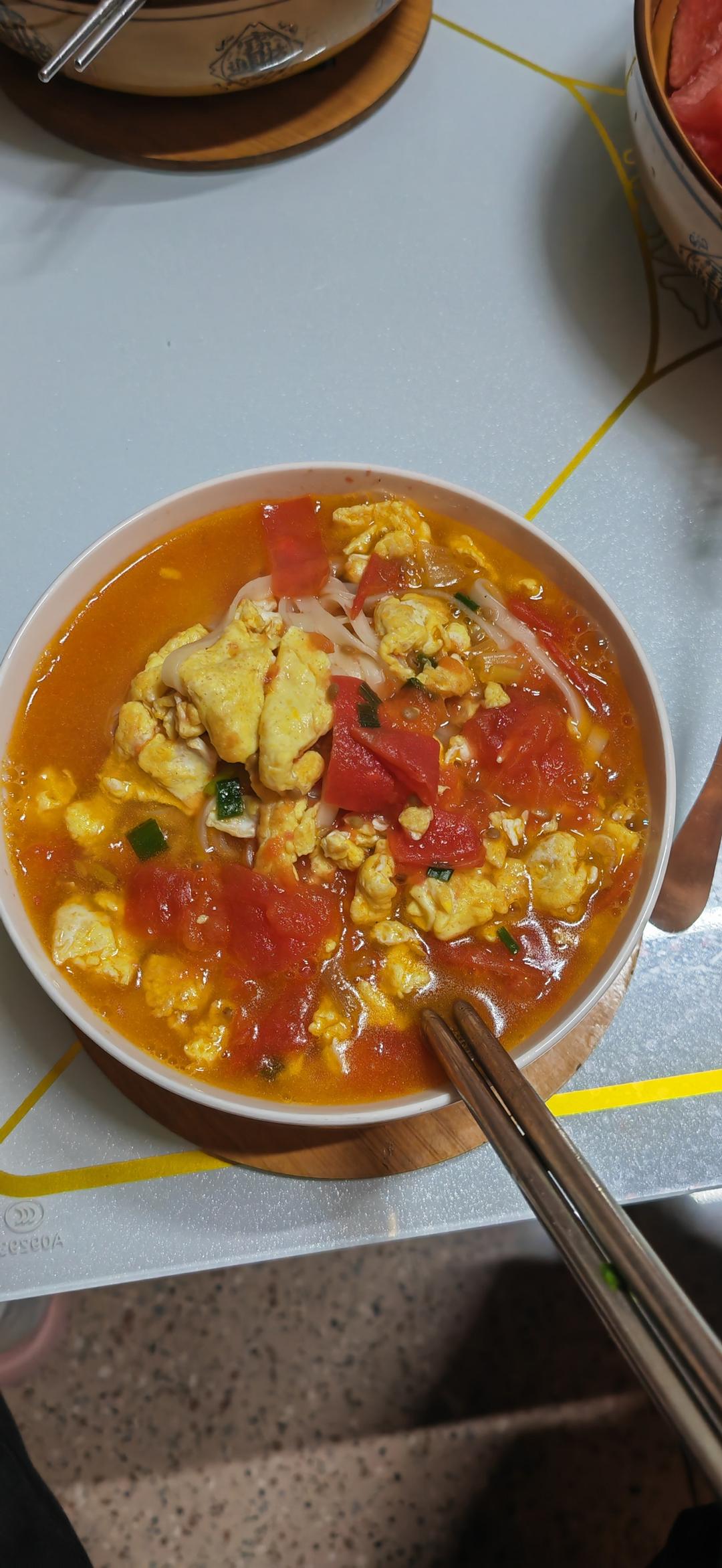 汤都要喝光的西红柿鸡蛋面