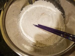 葡萄干酸奶蛋糕(免打蛋)的做法 步骤1