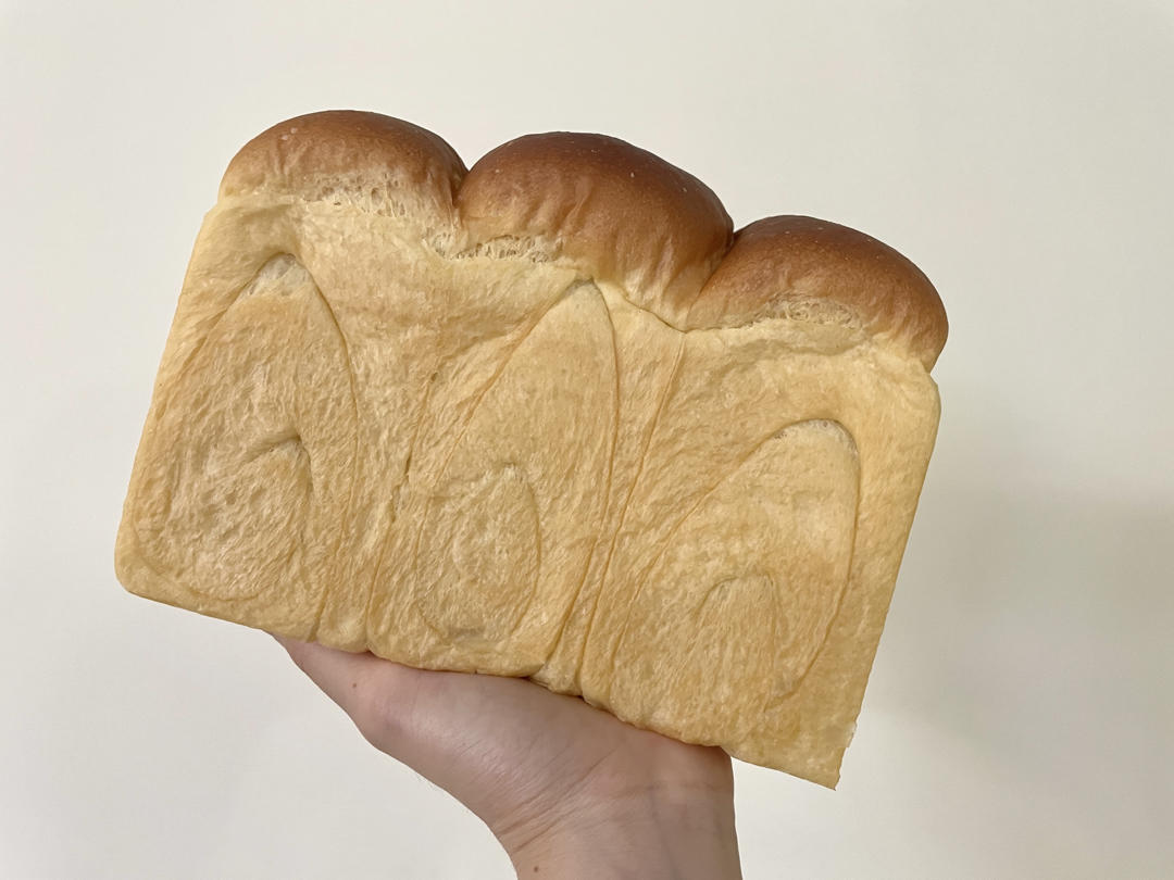 奶香纯粹的重料淡奶油吐司