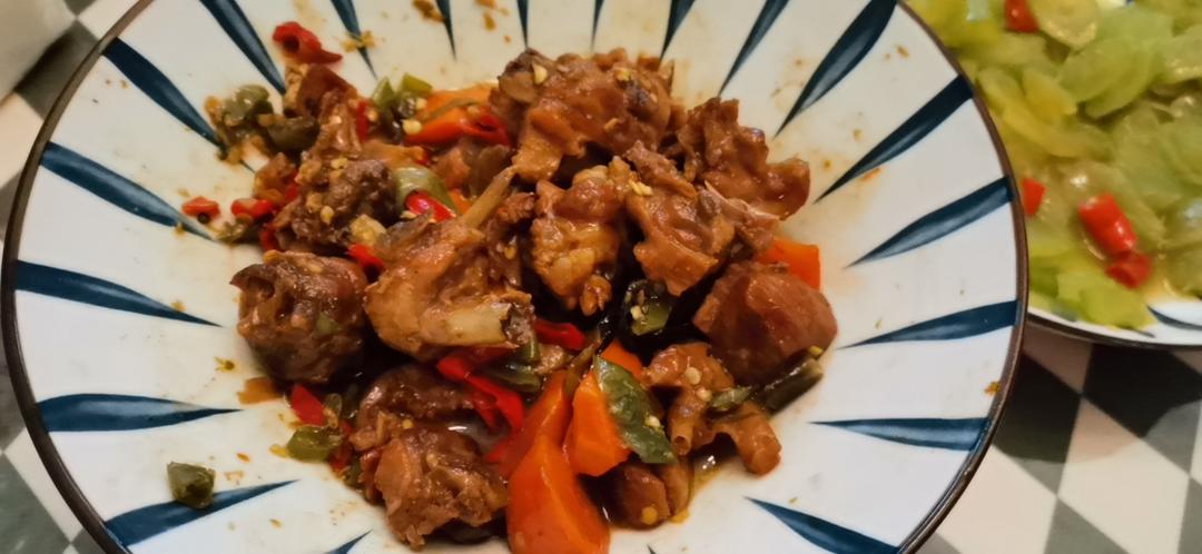 红烧鸭子（饭店味道）