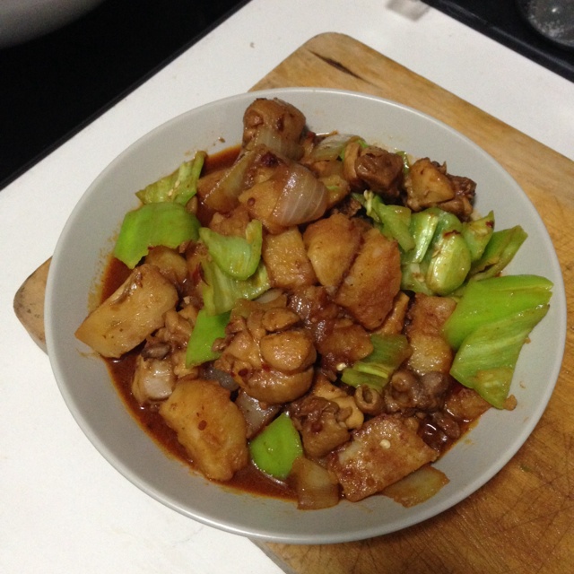 香辣土豆烧鸡块