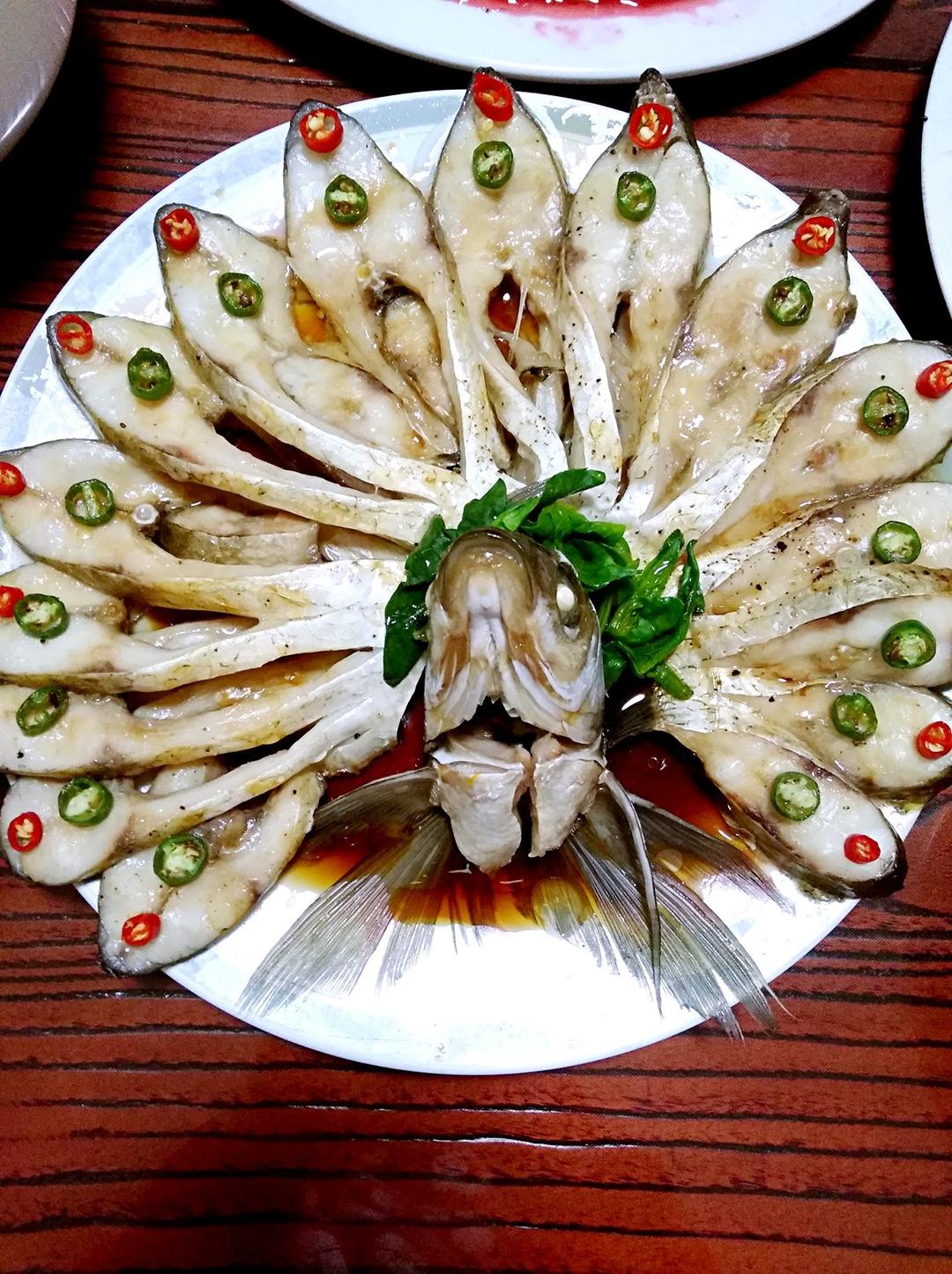 年夜饭的颜值担当<孔雀开屏鱼>