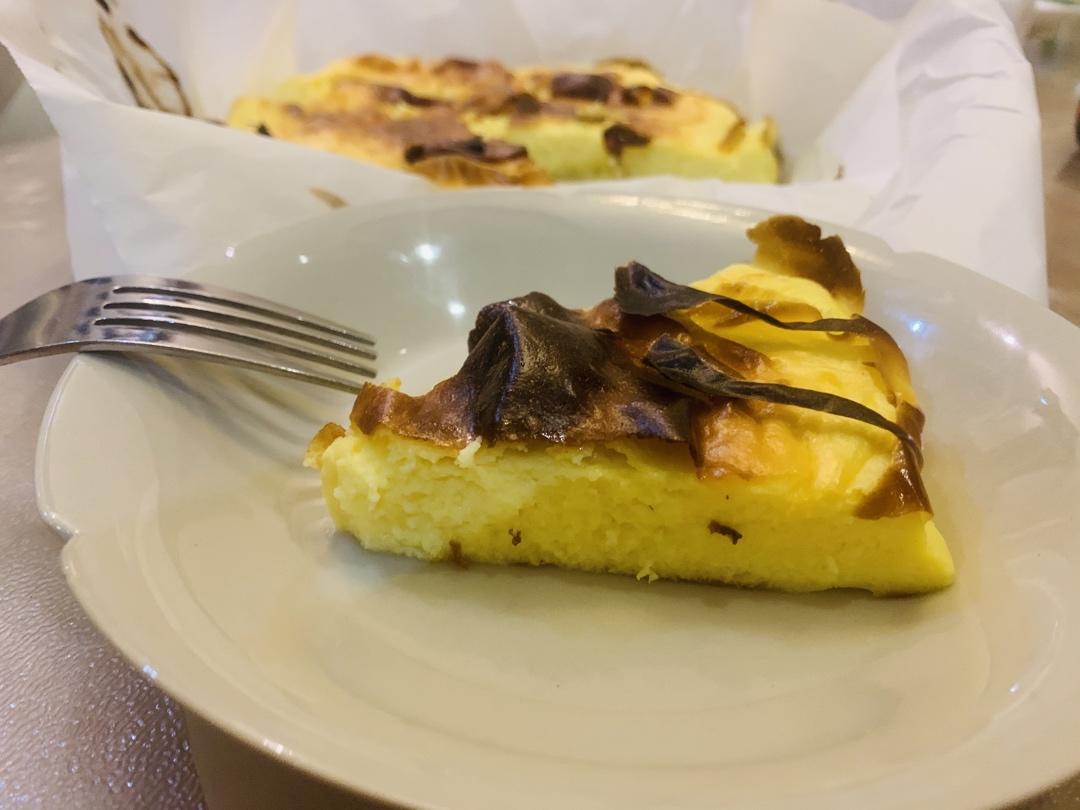 巴斯克式烤芝士蛋糕[超简单][搬运]