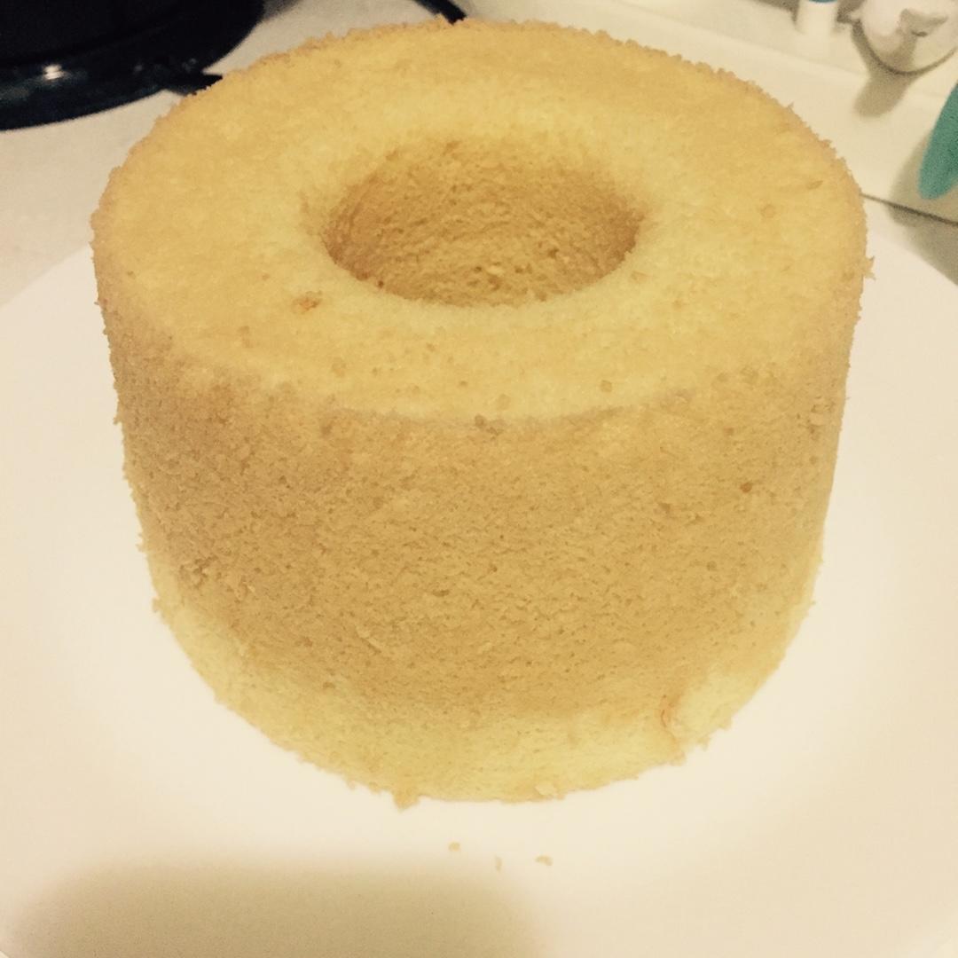 不粘模超完美戚风蛋糕--不塌不缩不开裂