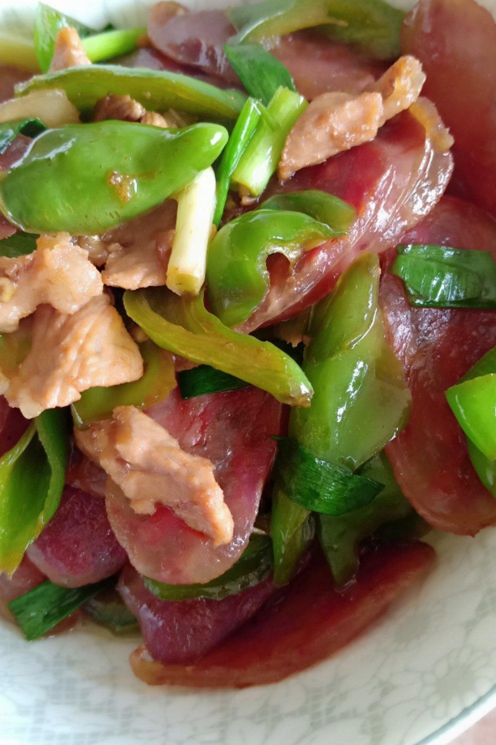 手机用户3377_o539做的青椒炒香肠