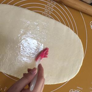 香煎葱花卷饼的做法 步骤4